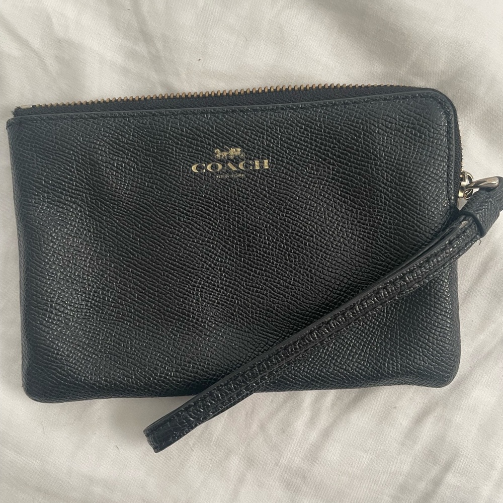 Coach wristlet - Picture 4 of 4